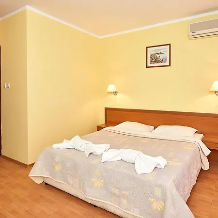 Aquamarina Casa de hóspedes Pomorie